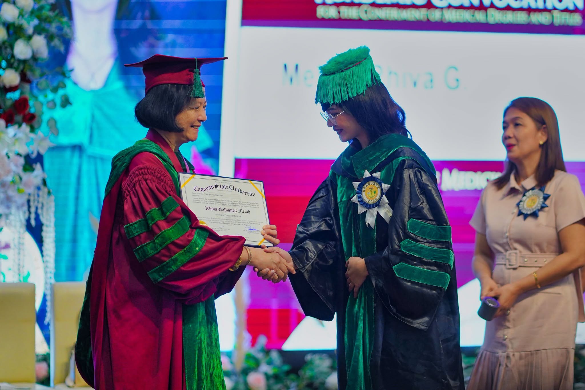 MEDICINE-GRAD-PHOTOSET photo 48